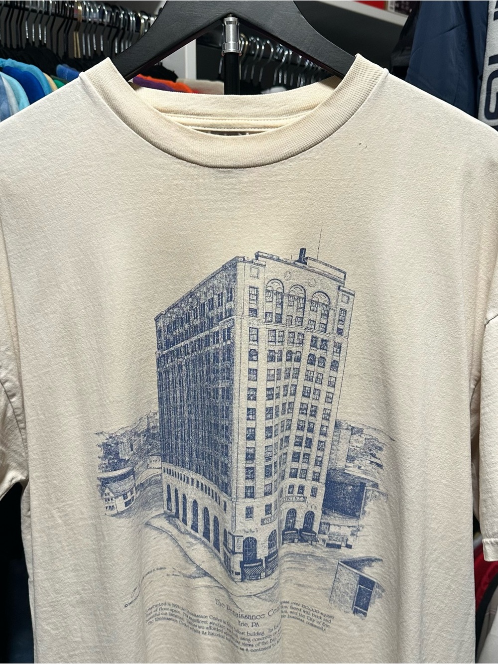 Vintage 90s Renaissance Center Architecture Art T-shirt Size XL